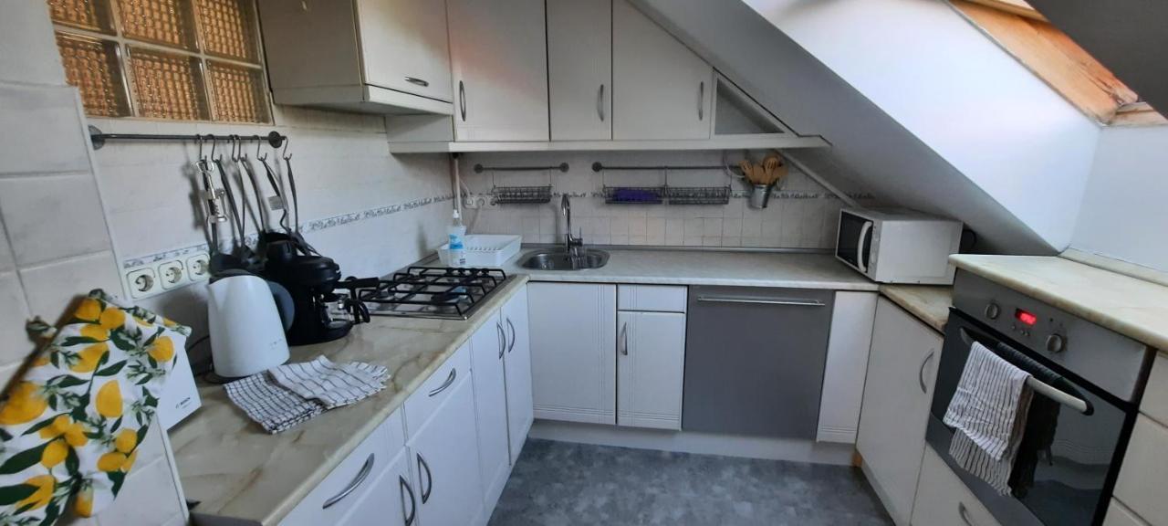 Hi-Bp Garden City Batsanyi Apartment 3 Rooms, Apartment Upstairs Near The City Train With Free Parking Budapest Luaran gambar