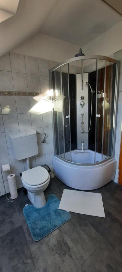 Hi-Bp Garden City Batsanyi Apartment 3 Rooms, Apartment Upstairs Near The City Train With Free Parking Budapest Luaran gambar
