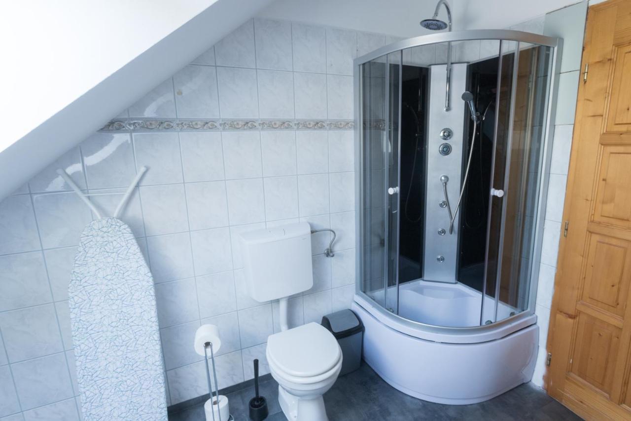 Hi-Bp Garden City Batsanyi Apartment 3 Rooms, Apartment Upstairs Near The City Train With Free Parking Budapest Luaran gambar