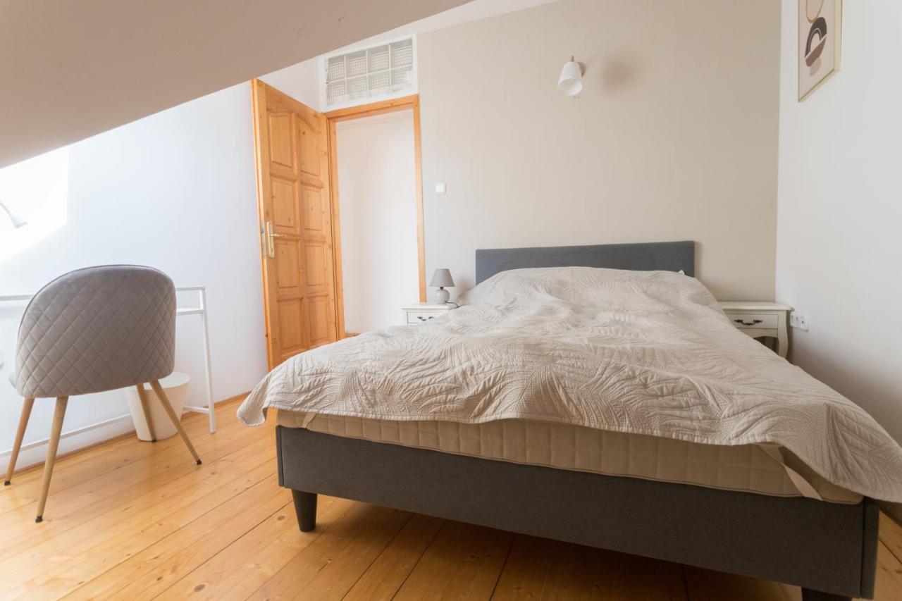 Hi-Bp Garden City Batsanyi Apartment 3 Rooms, Apartment Upstairs Near The City Train With Free Parking Budapest Luaran gambar