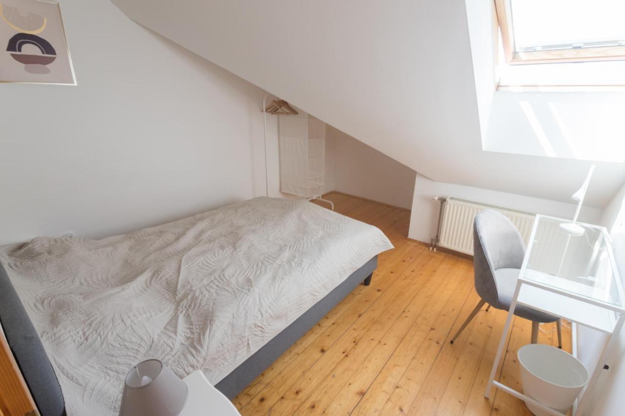 Hi-Bp Garden City Batsanyi Apartment 3 Rooms, Apartment Upstairs Near The City Train With Free Parking Budapest Luaran gambar